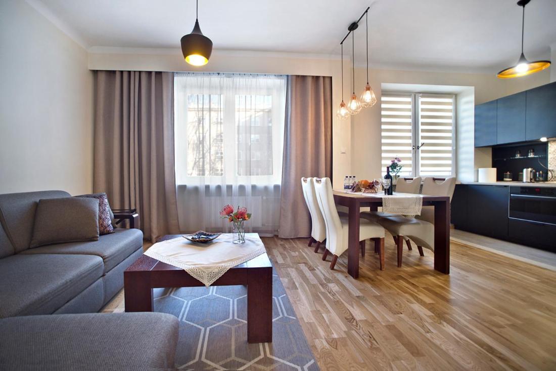 P&O Serviced Apartments Metro Mokotow ワルシャワ エクステリア 写真