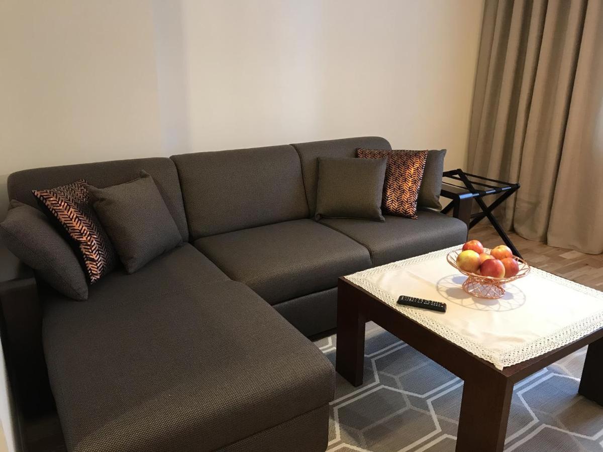 P&O Serviced Apartments Metro Mokotow ワルシャワ エクステリア 写真